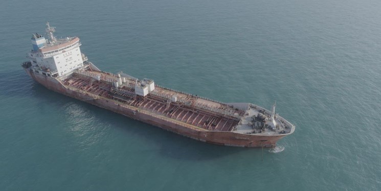 روایت کامل توقیف یک نفتکش در دریای عمان توسط ارتش