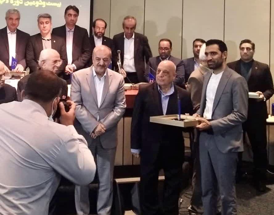  اهدای جایزه مدیریت مسئولیت اجتماعی ایران به شرکت نفت ستاره خلیج فارس