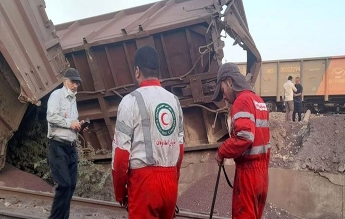 قطار باری در بندرعباس جان راننده قطار را گرفت