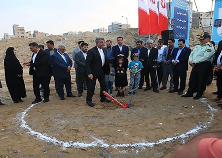 پارک دادا و کاکا در بندرعباس کلنگ‌زنی شد